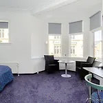 Cabinn Esbjerg Hotel 2*