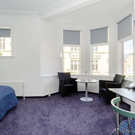 Cabinn Esbjerg Hotel 2*