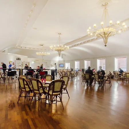 Cabinn Esbjerg Hotel 2*