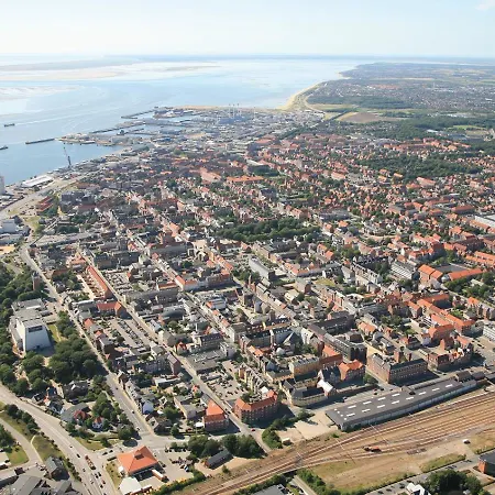 Cabinn Esbjerg Hotel 2*